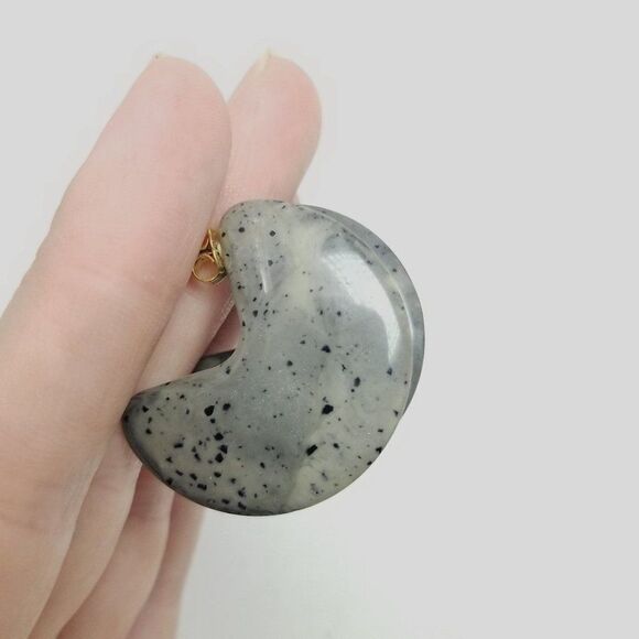 Vintage Speckled Gray Crescent Shape Stud Earrings, Moon, 80s Style Estate - Picture 2 of 6